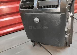 MERCEDES R-KLASA W251 CUPHOLDER SCHOWEK TUNELU NA KUBKI ORYG ŁADNY 7