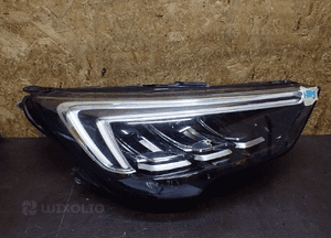 LAMPA PRZÓD PRAWA OPEL CROSSLAND X FULL LED 1
