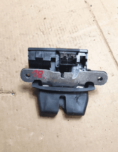 FORD FIESTA MK7 LIFT ZAMEK KLAPY BAGAŻNIKA D3D0B 3