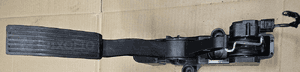 Mercedes W169 A pedał potencjometr gazu A 1693000304 1693000104 1
