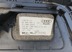 Boczki Boczek 8K5863887A 8K5863888F Bagażnika Tapicerka Soul Czarne Audi A4 B8 Sedan 14