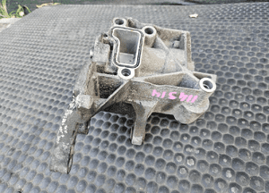 Lapa Wspornik Podpora Pompy Wspomagania Paliwa Alternator Mocowanie Rolka 2.7 3.0 TDI V6 Audi A4 B8 A5 A6 C7 A7 A8 Q5 5