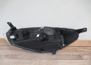 LAMPA PRZEDNIA PRZÓD PRAWA FORD FIESTA MK8 VIII 2017- 9