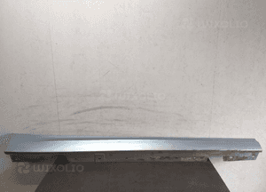 Próg listwa progowa prawa bmw 3 iii E90 E91 lift 1