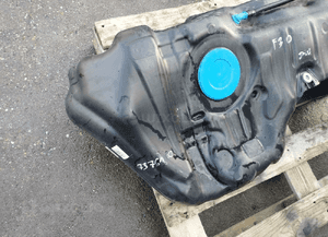 Bmw F30 F31 zbiornik paliwa 7376160 2