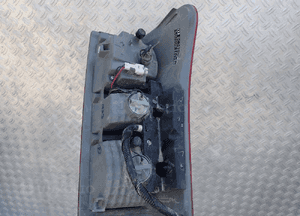 Isuzu d-max 2020 lampa tylna lewa radom 3