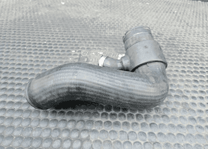 Przewod 8E0145832D 8E0145838G 8E0145834F Rura Powietrza Kolanko Waz Intercooler 1.8 T Audi A4 B6 B7 32