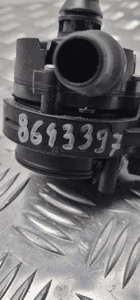 Bmw F45 F46 pompa wody elektryczna 8643397 7