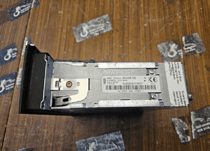 Radio Chorus 8E0035152 Radioodtwarzacz Kaseta Audi A4 B6 B7 Oryginalne z Kodem 10