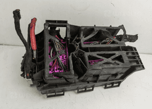 Skrzynka bezpieczników opel astra h 5DK008668-27 3