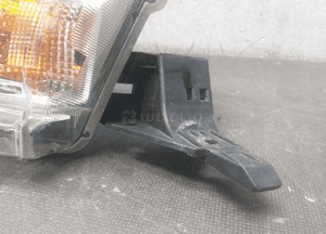 LAMPA PRZÓD PRAWA TOYOTA HILUX VIII 8 6