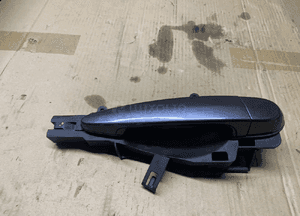 Klamka prawy przód przednia prawa BMW E90 E91 2