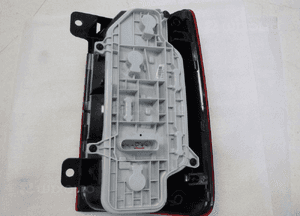 VOLKSWAGEN CADDY LIFT LAMPA TYŁ TYLNA LEWA 11