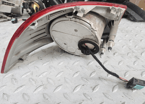 VW EOS LAMPA LED TYŁ TYLNA PRAWA ORYGINAŁ ŁADNA 1Q0945096 3
