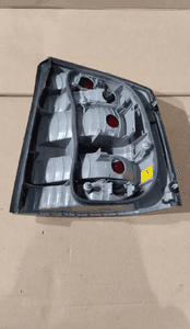 LAMPA LEWA TYŁ TYLNA OPEL VECTRA C SEDAN 5