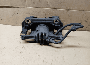 Zacisk hamulcowy lewy przód przedni jarzmo Renault Trafic III Vivaro B 5