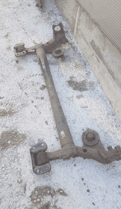 OPEL ASTRA J 3D GTC BELKA TYLNA OŚ TYŁ 2