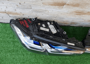 LAMPA LAMPY LASER BMW 5 G30 9850588 9850587 7