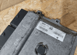 STEROWNIK SILNIKA KOMPUTER RENAULT CLIO IV CAPTUR I 0,9 TCE 237104736R 4