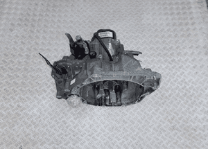 SKRZYNIA BIEGÓW NISSAN MICRA K13 1.2 JH3-303 1