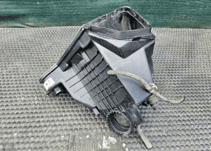 Obudowa Filtra 8K0133835B 8K0133837B 8K0133843D Powietrza Pokrywa Filtr Oslona 2.7 3.0 TDI Audi A4 B8 A5 Q5 5