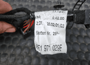 Instalacja 8E1971029F Wiazka Drzwi Kostki Przednia Przod Prawa Europa AUDI A4 B6 12