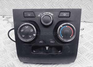 Panel klimatyzacji isuzu d-max 8981035204 275PMD0A06-Q 1