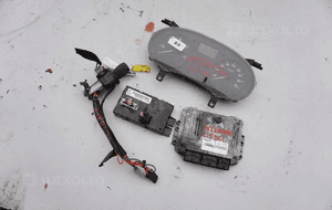 KOMPUTER STEROWNIK SILNIKA 8200635663 NISSAN INTERSTAR 1 I LIFT 2.5 DCI 1